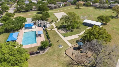 1801 Brentwood Drive Leander TX 78641