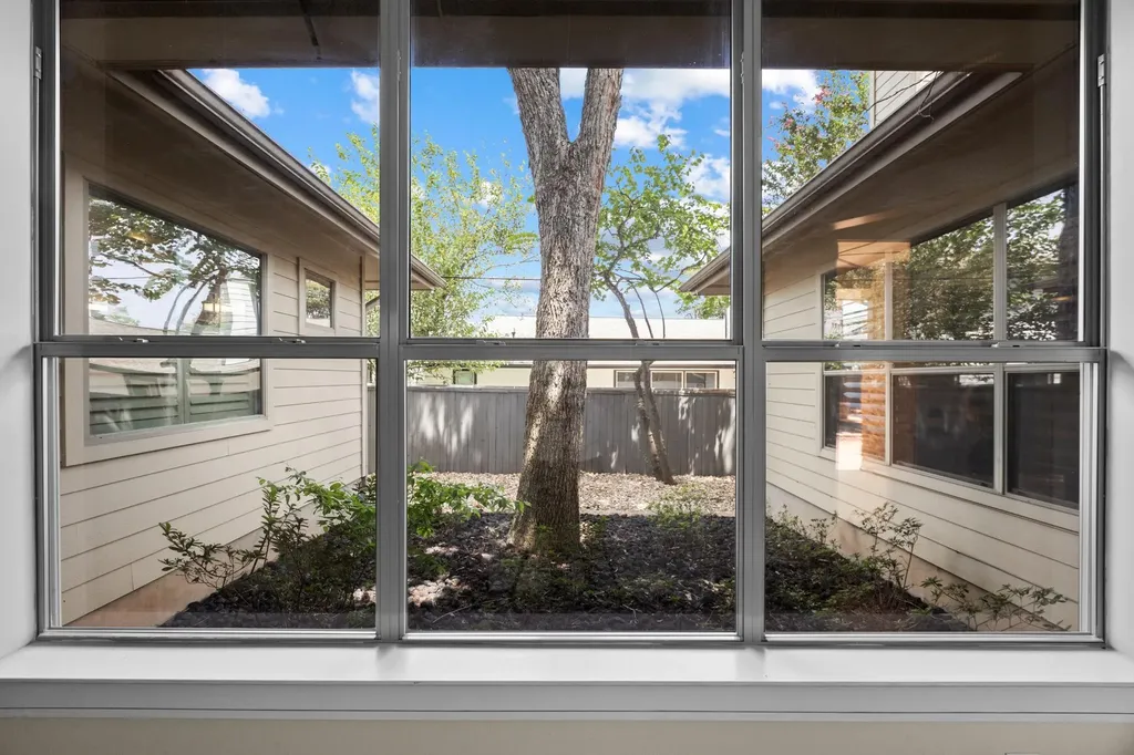 3302 Big Bend Drive Austin TX 78731