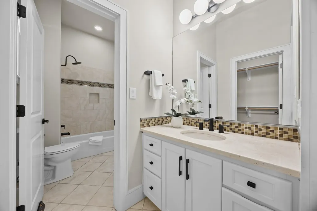 3302 Big Bend Drive Austin TX 78731