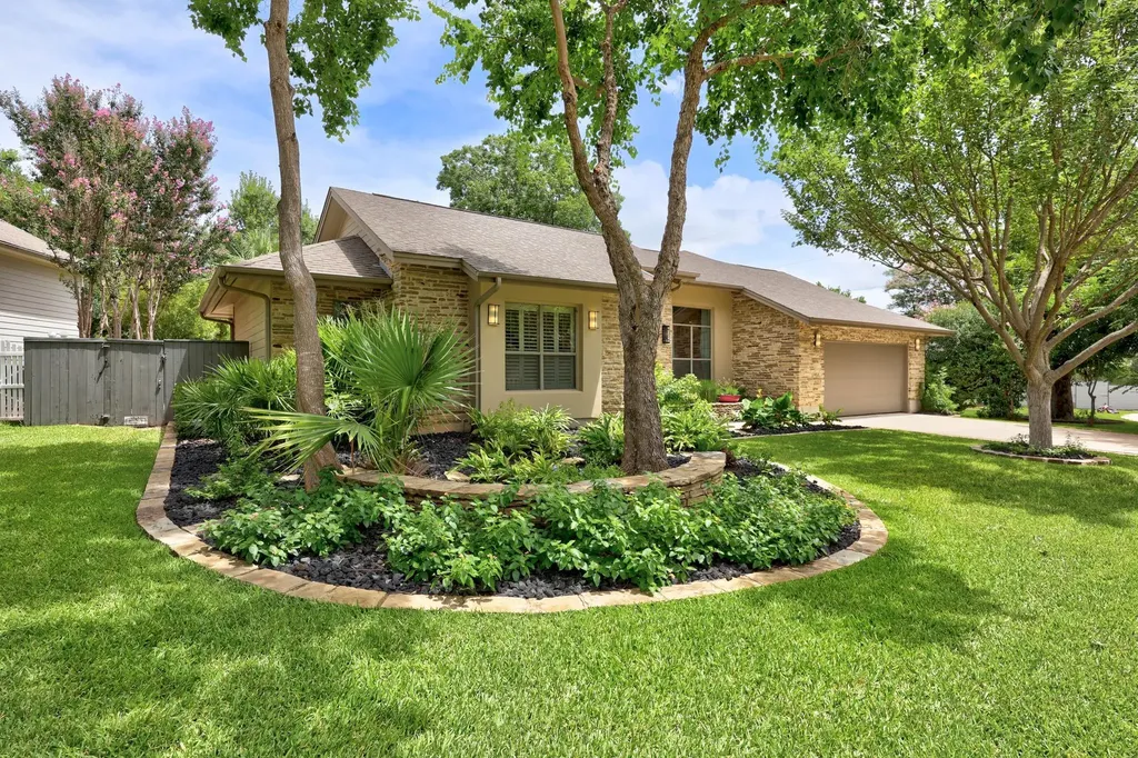 3302 Big Bend Drive Austin TX 78731
