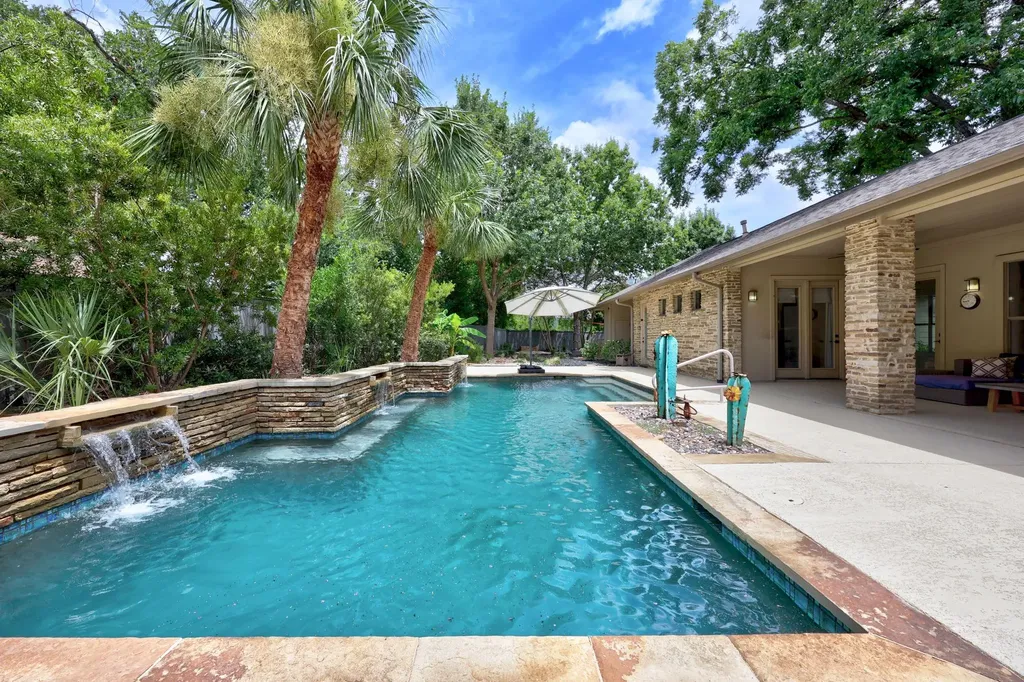 3302 Big Bend Drive Austin TX 78731