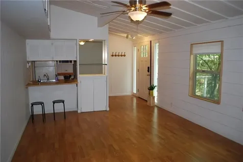 5712 Woodrow Avenue Austin TX 78756
