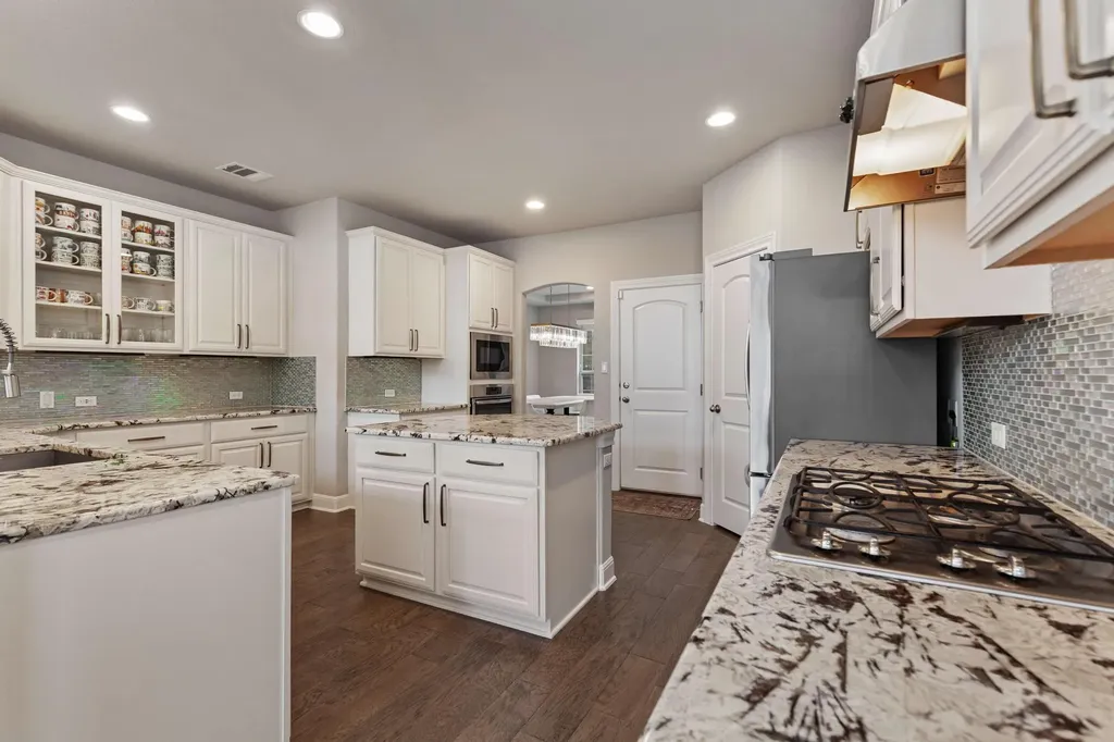 3028 Silvergrass Cove Leander TX 78641