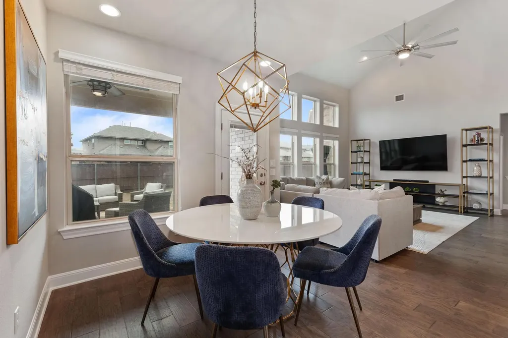 3028 Silvergrass Cove Leander TX 78641