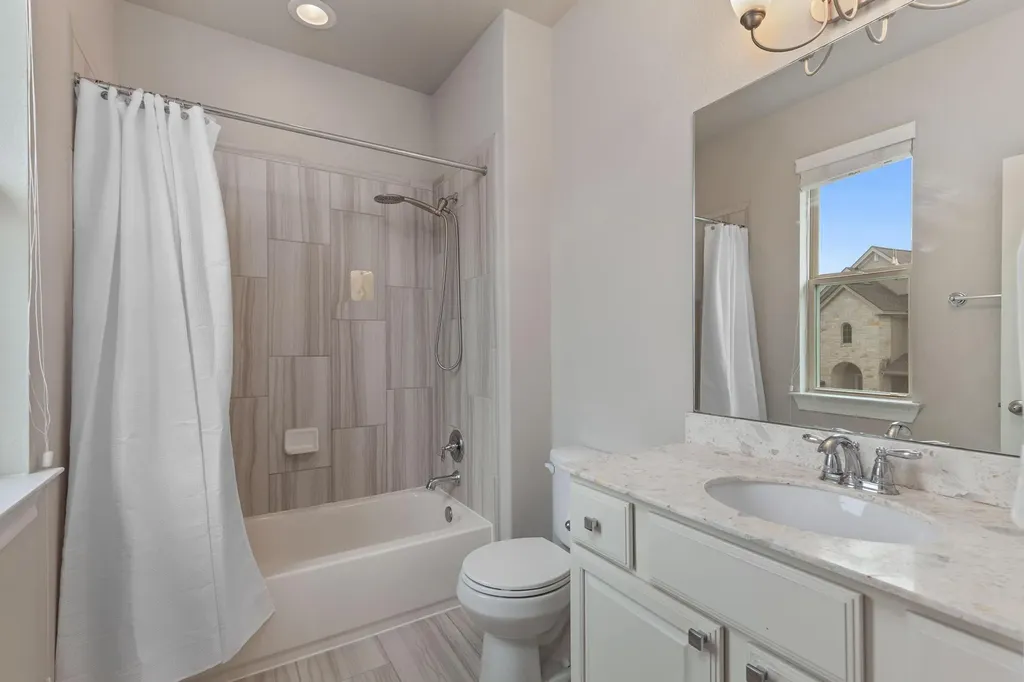3028 Silvergrass Cove Leander TX 78641