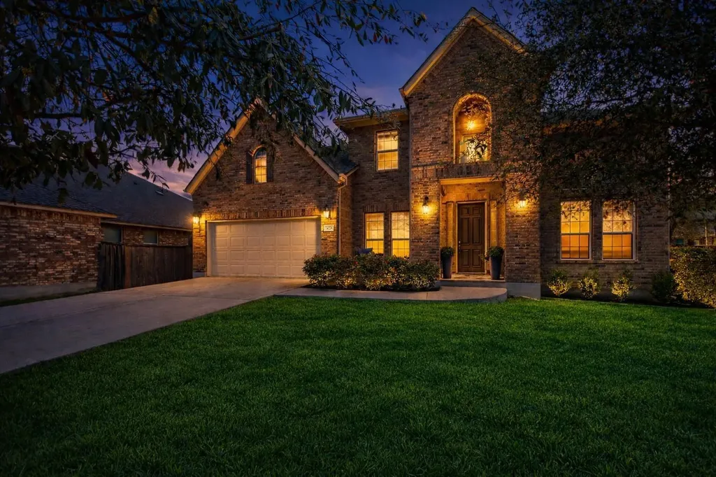 3028 Silvergrass Cove Leander TX 78641
