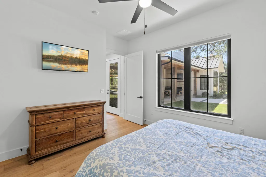 1408 Likeness Road Spicewood TX 78669