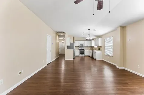 1911 Ralph C Craig Lane Austin TX 78748