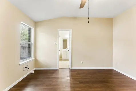 1911 Ralph C Craig Lane Austin TX 78748