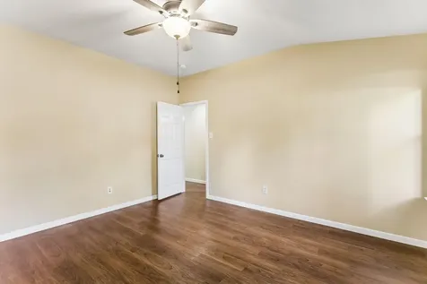 1911 Ralph C Craig Lane Austin TX 78748
