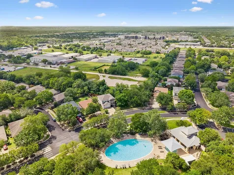1911 Ralph C Craig Lane Austin TX 78748