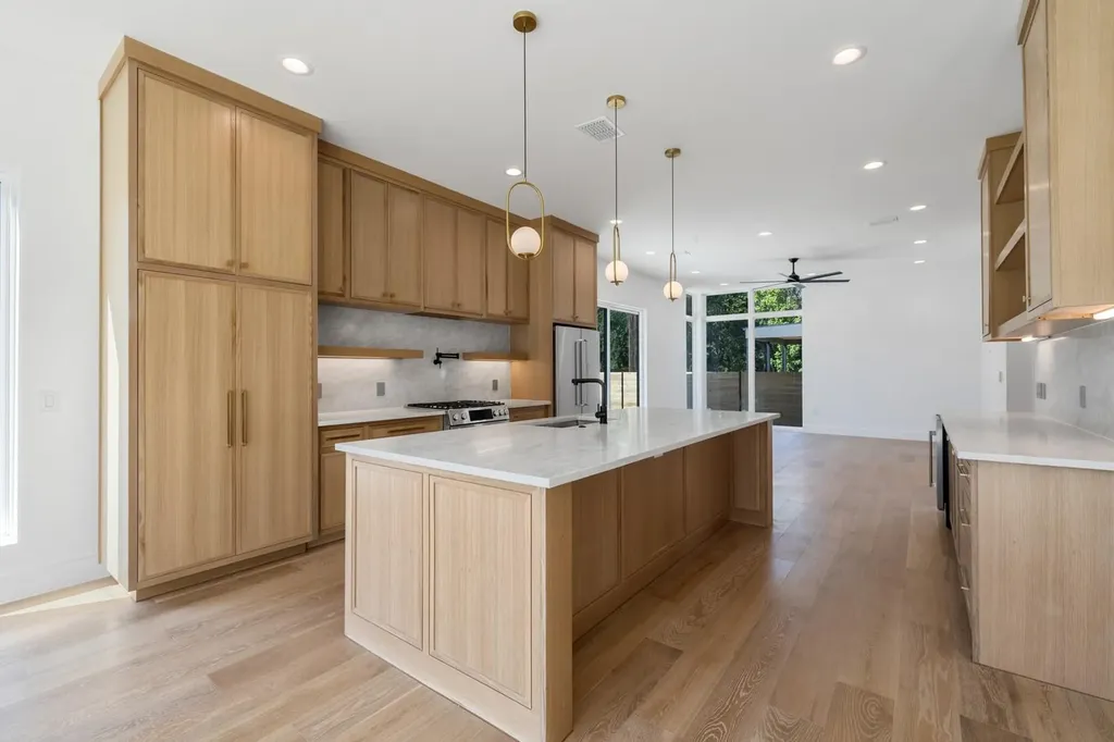 4806 Richmond Avenue Austin TX 78745