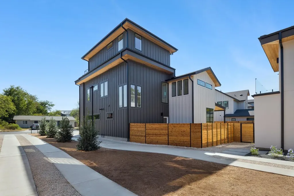 4806 Richmond Avenue Austin TX 78745