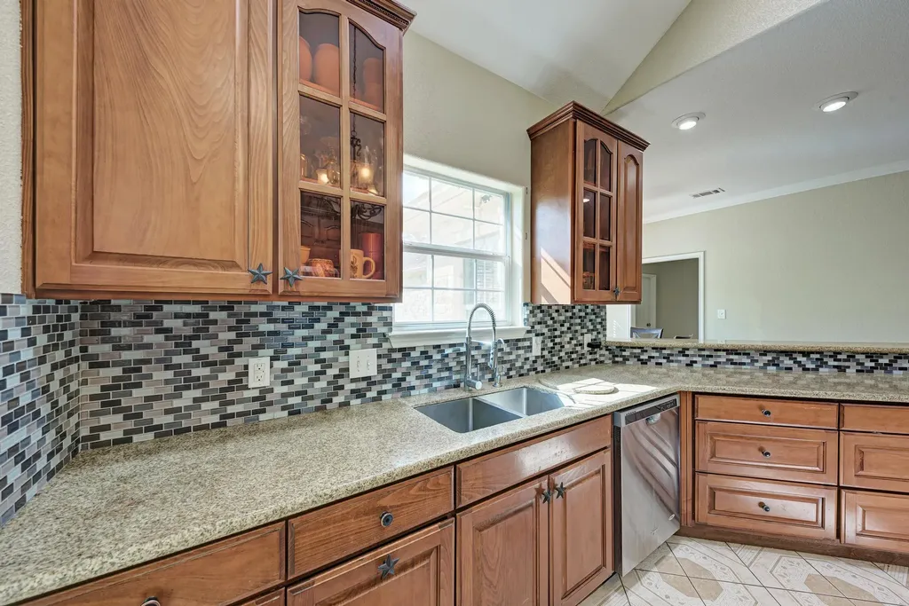 15611 Giese Lane Manor TX 78653