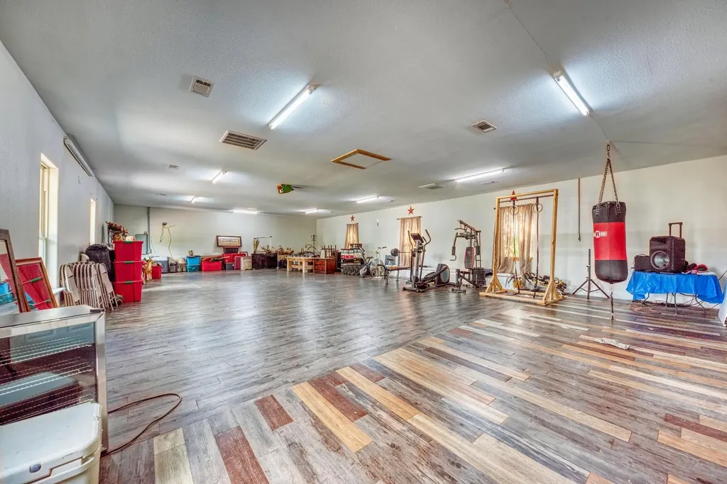 15611 Giese Lane Manor TX 78653