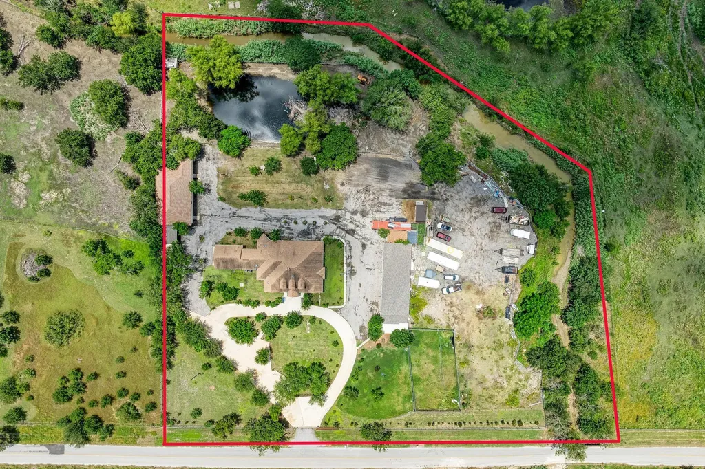 15611 Giese Lane Manor TX 78653