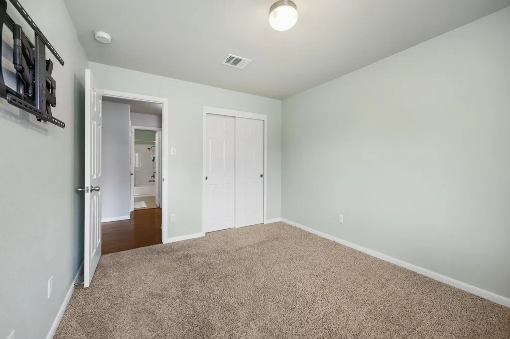 17711 Linkhill Drive Dripping Springs TX 78620