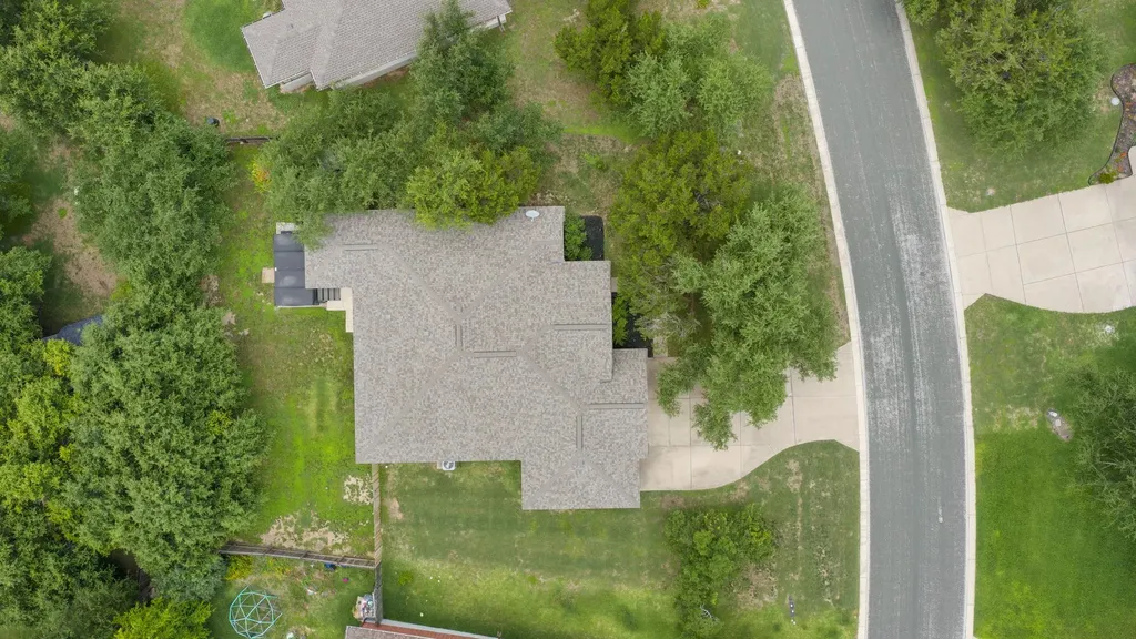 17711 Linkhill Drive Dripping Springs TX 78620