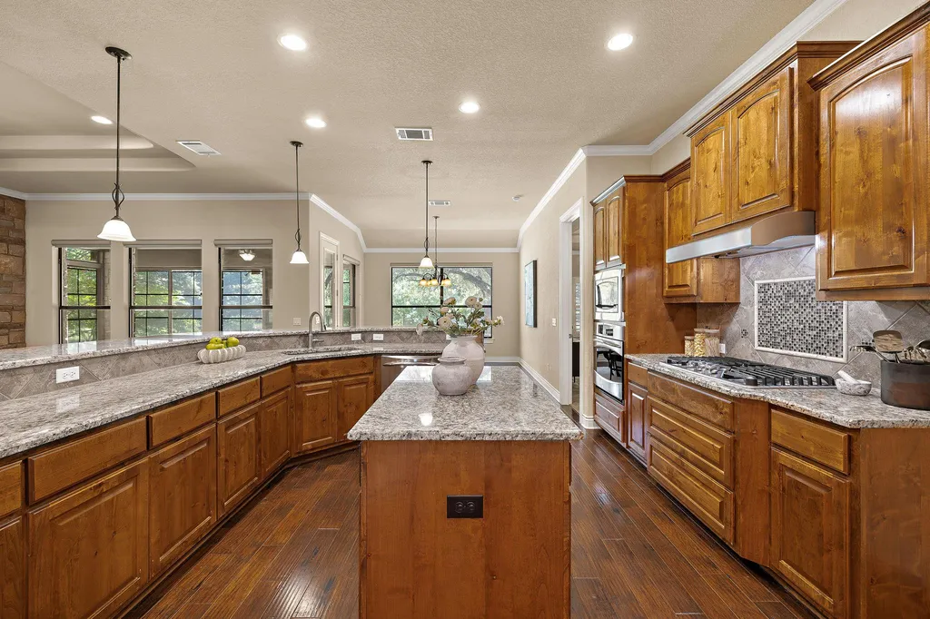 165 Silverado Drive Georgetown TX 78633