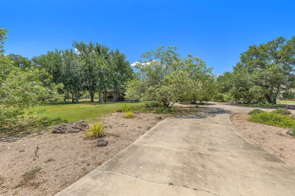 165 Silverado Drive Georgetown TX 78633