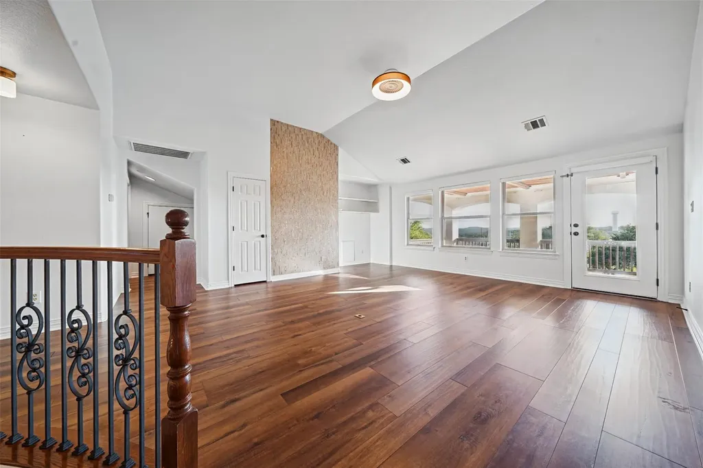 4100 Sugarloaf Drive Austin TX 78738