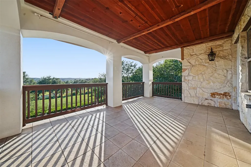4100 Sugarloaf Drive Austin TX 78738
