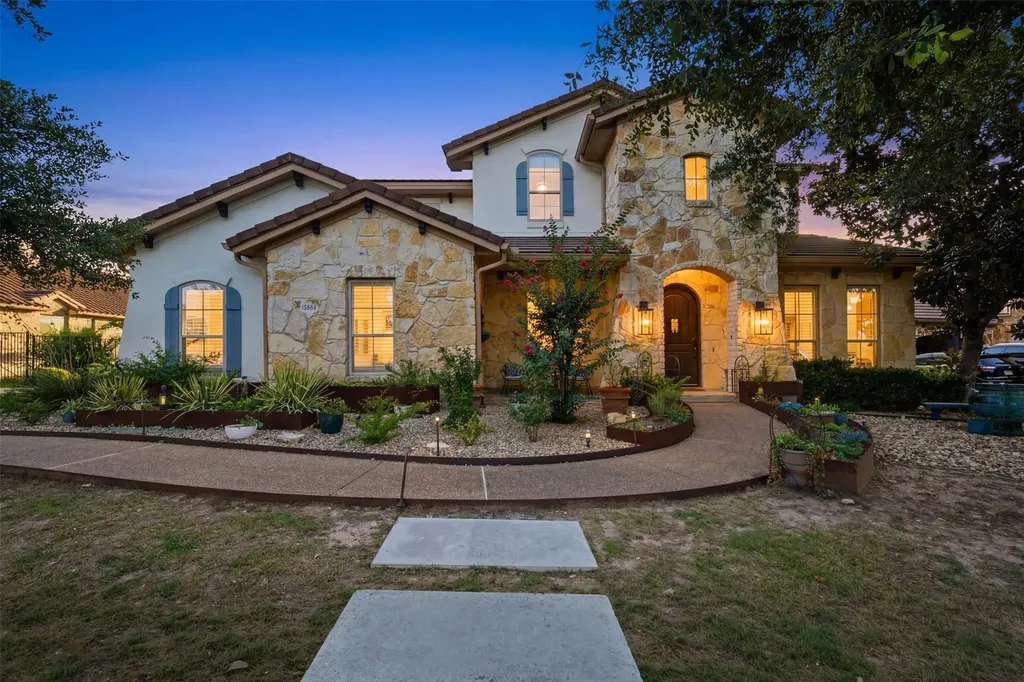 4100 Sugarloaf Drive Austin TX 78738