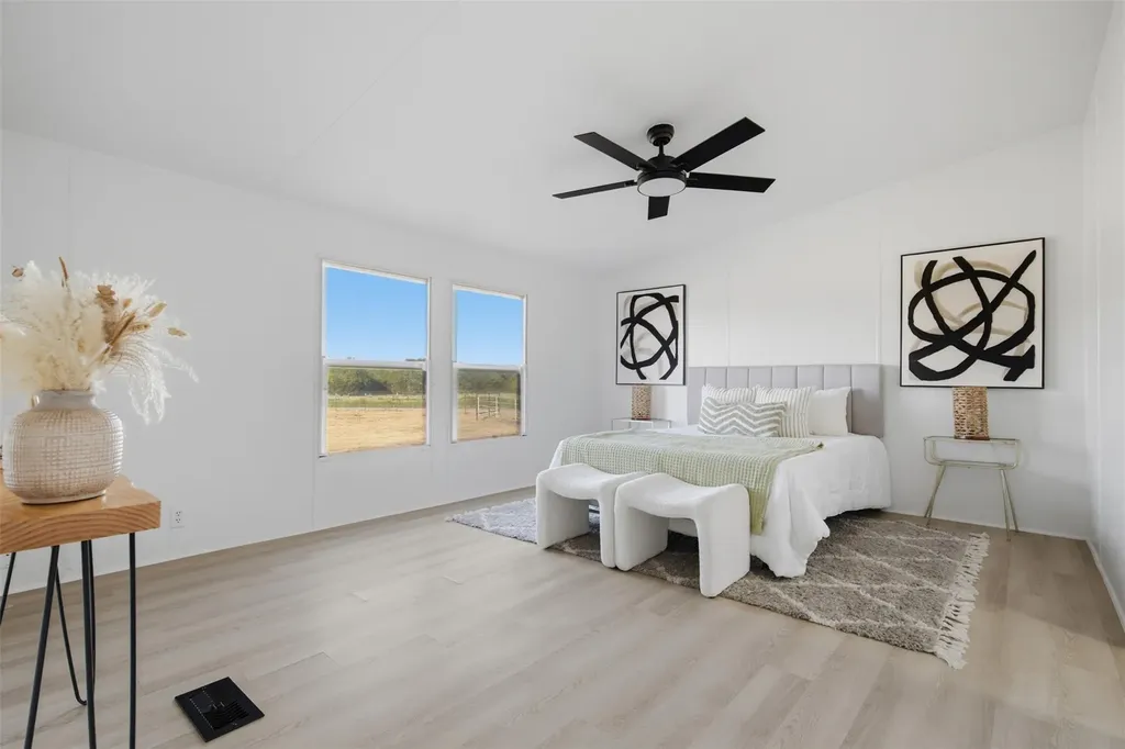 3299 Dale Lane Dale TX 78616