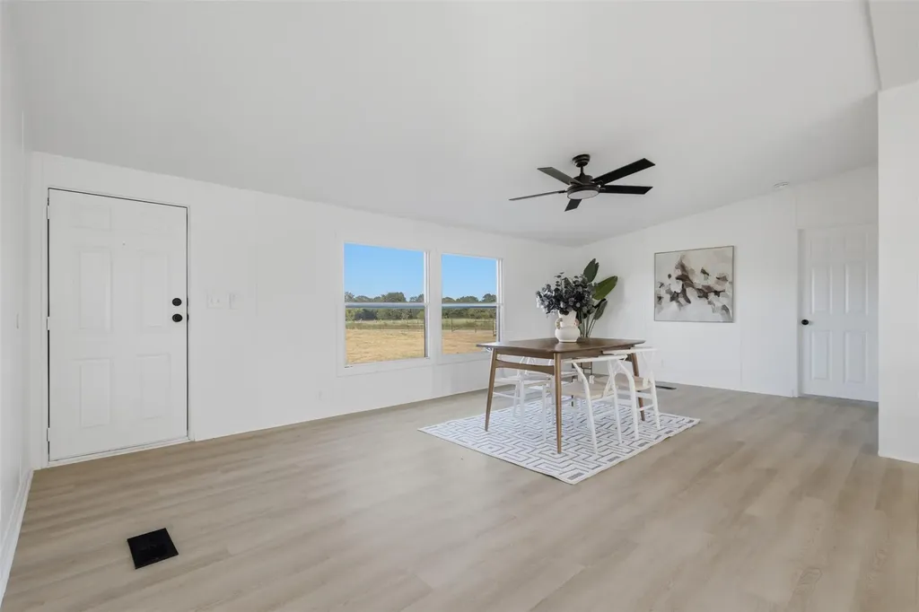 3299 Dale Lane Dale TX 78616