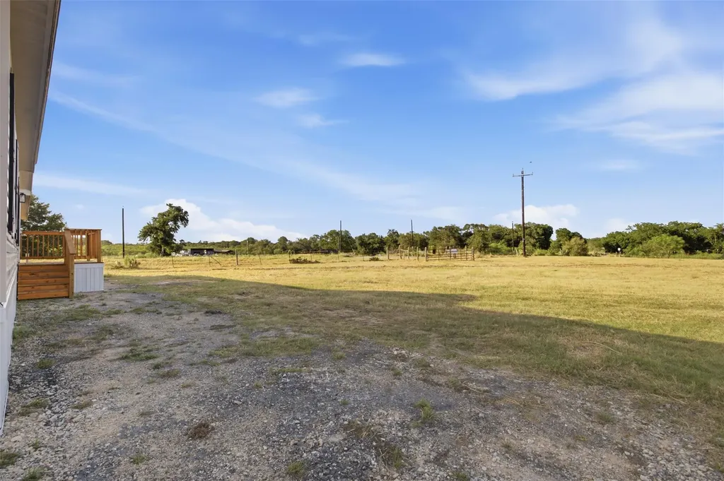 3299 Dale Lane Dale TX 78616