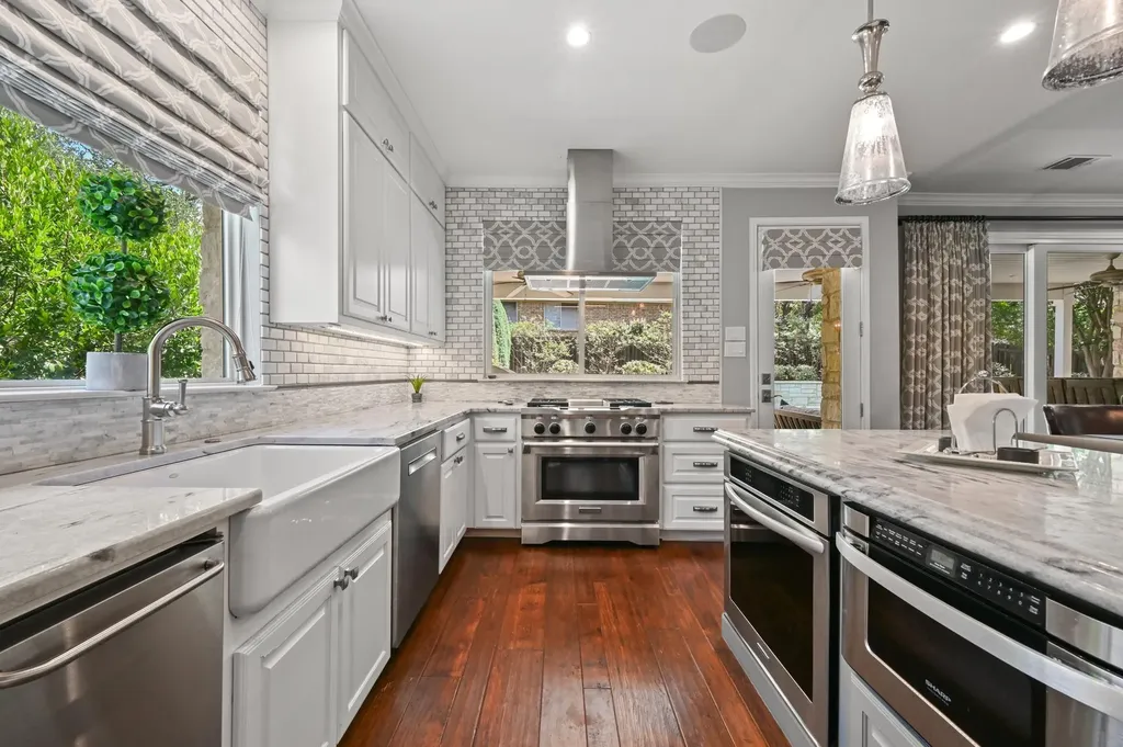 6122 Mordred Lane Austin TX 78739