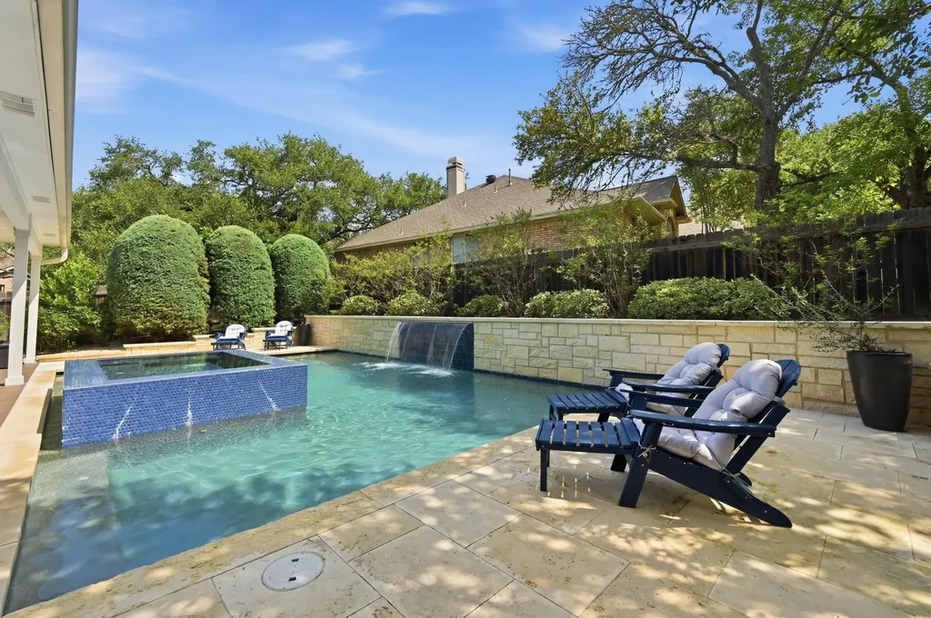6122 Mordred Lane Austin TX 78739