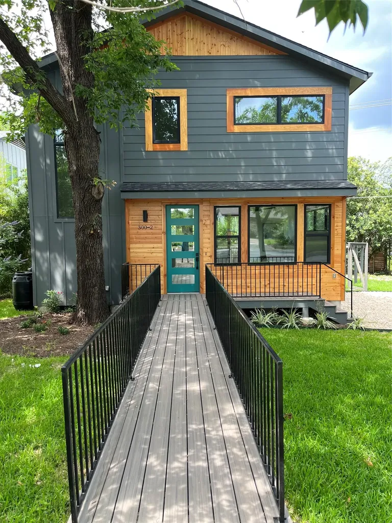 300 Lightsey Road Austin TX 78704