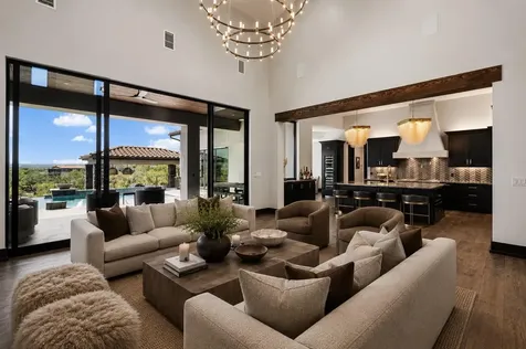19204 Secretariat Place Spicewood TX 78669