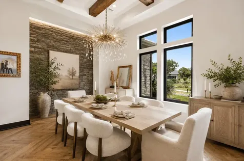 19204 Secretariat Place Spicewood TX 78669