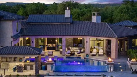 19204 Secretariat Place Spicewood TX 78669