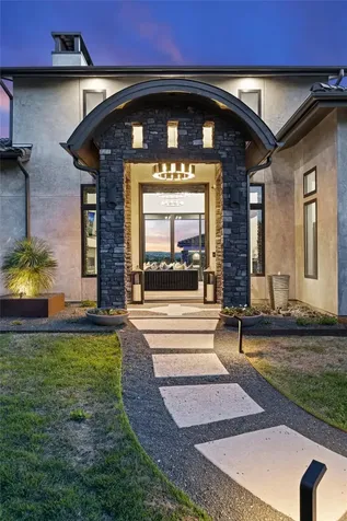 19204 Secretariat Place Spicewood TX 78669