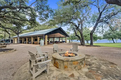 19204 Secretariat Place Spicewood TX 78669
