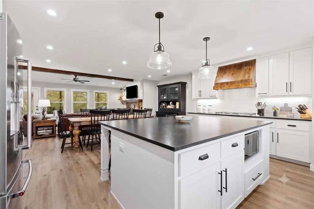 4400 County Road 123 Round Rock TX 78664