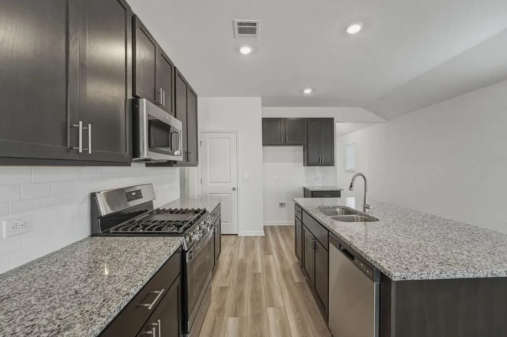 14110 Edna Maxine Walk Del Valle TX 78617