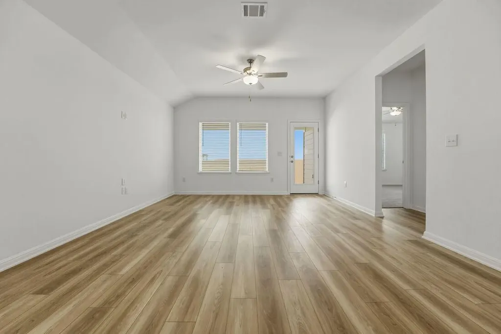 14110 Edna Maxine Walk Del Valle TX 78617