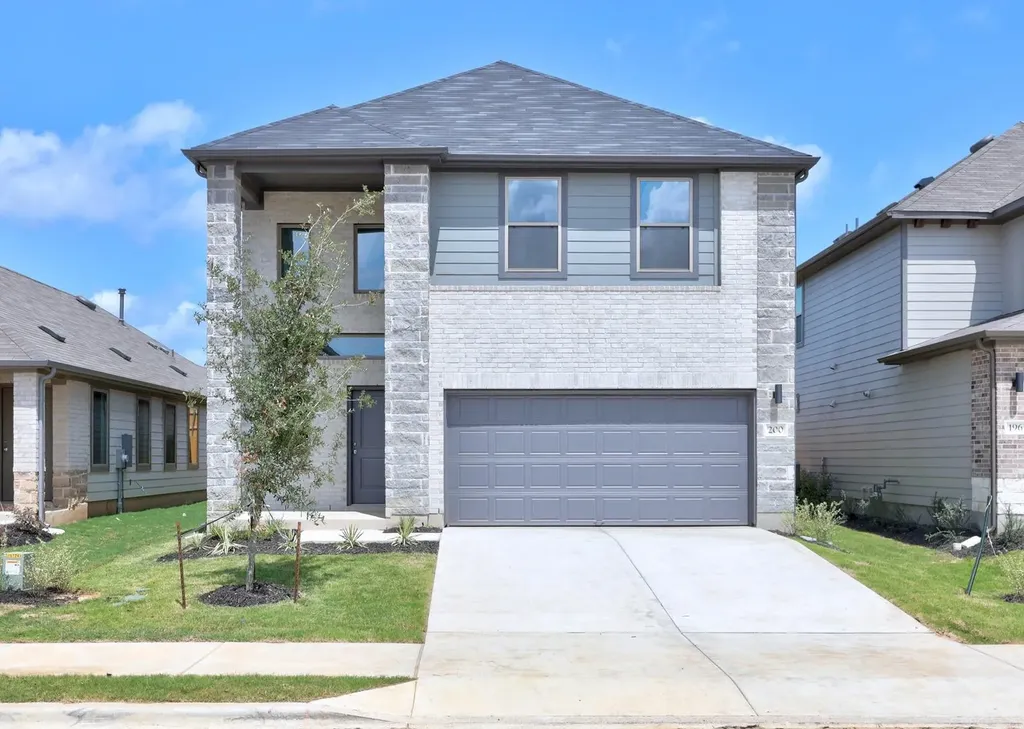 200 Hornet Street Elgin TX 78621