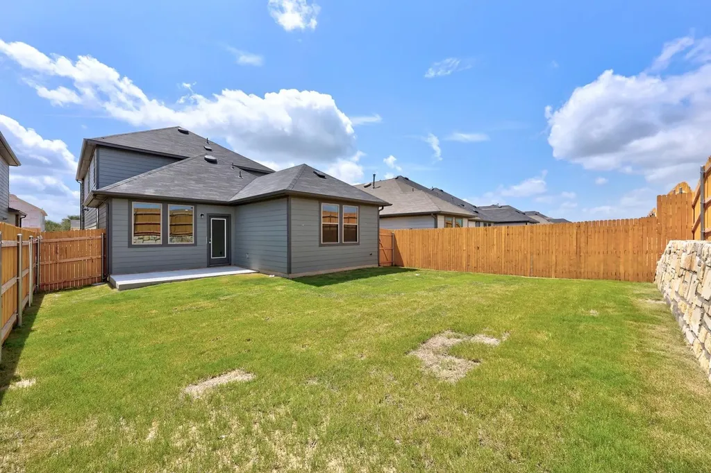 200 Hornet Street Elgin TX 78621