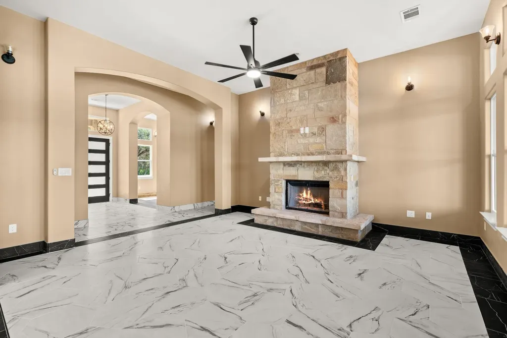 1424 Cattail Drive Canyon Lake TX 78133