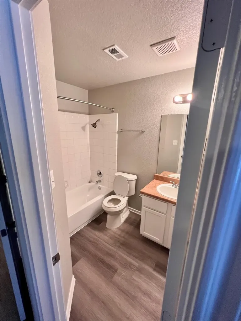 1801 Constantino Circle Austin TX 78745