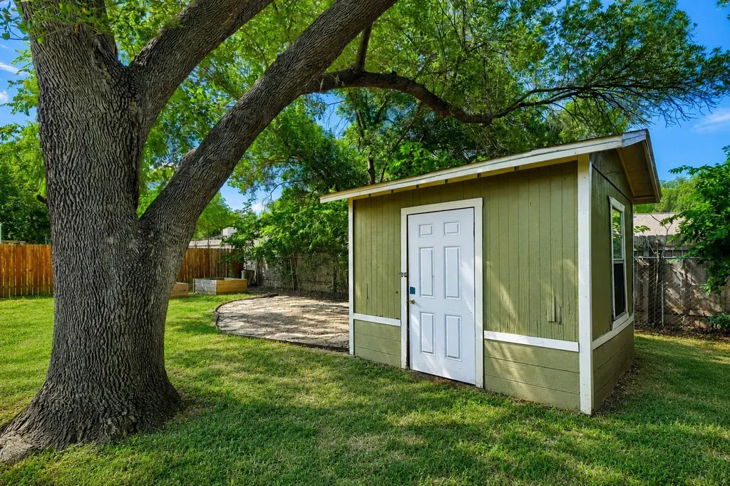 509 Westmorland Drive Austin TX 78745