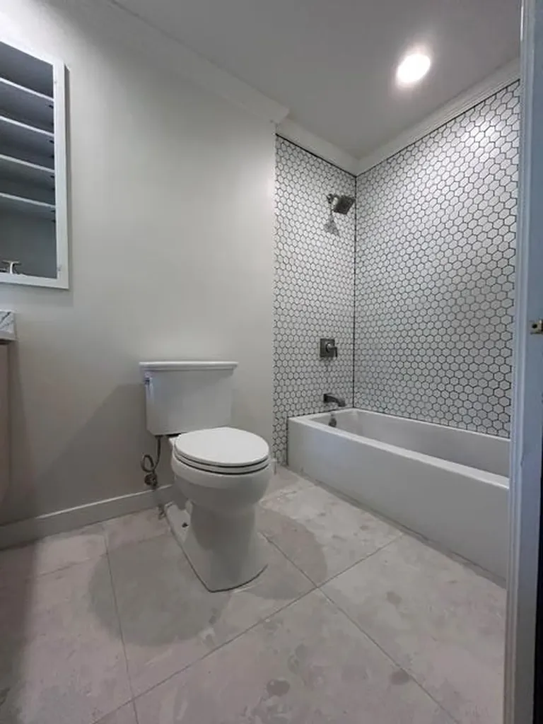 439 Brady Lane West Lake Hills TX 78746