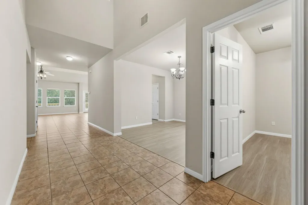 1216 Willowbrook Drive Cedar Park TX 78613