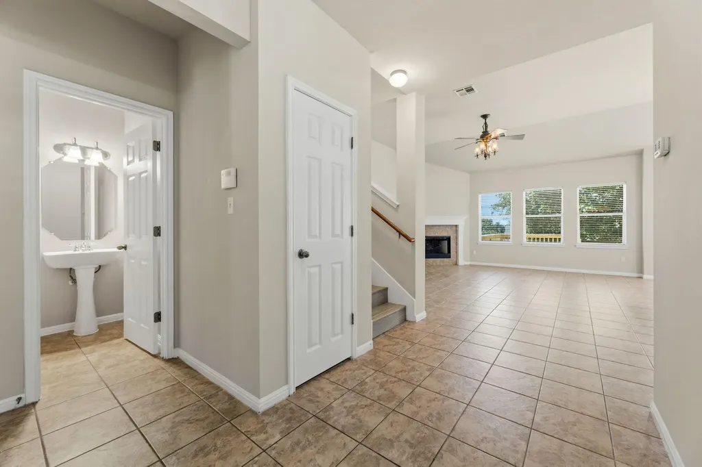 1216 Willowbrook Drive Cedar Park TX 78613