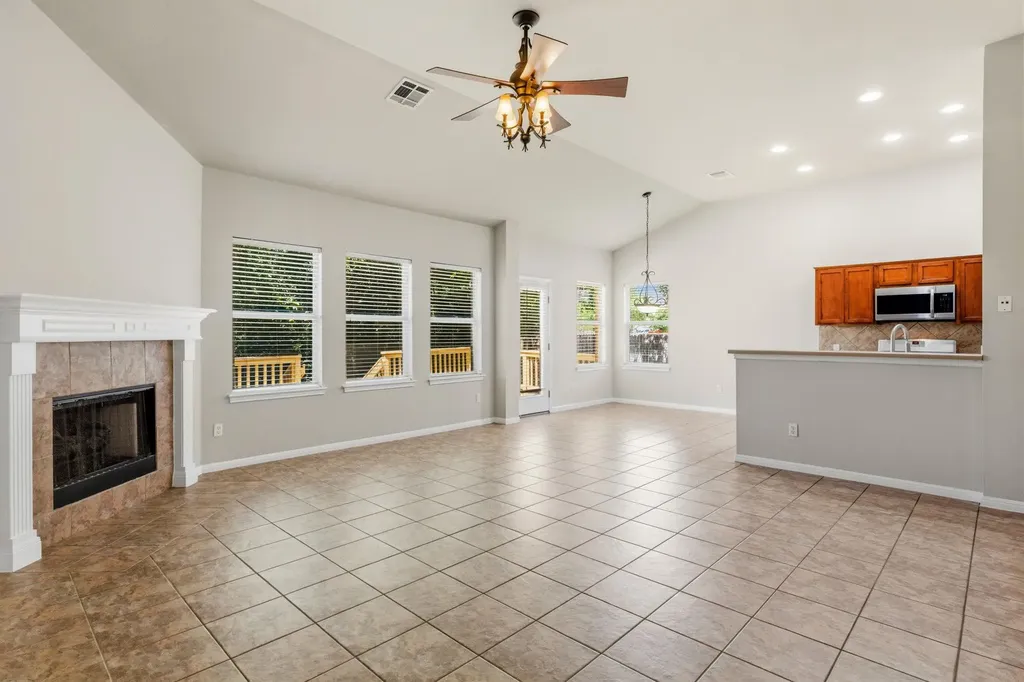 1216 Willowbrook Drive Cedar Park TX 78613